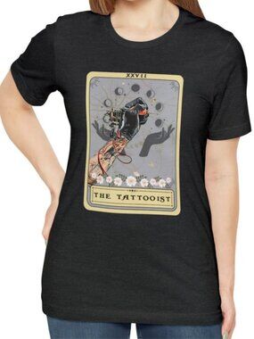 Tattoo Artist Tarot Card T-Shirt | Tattooer Graphic Tee | Tattoo Lover Gift | Un